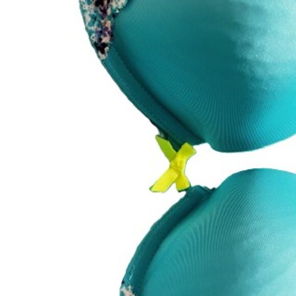 Victoria Secret Bra - Picture 3 of 4